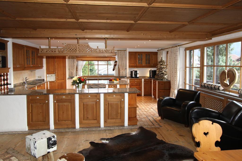 Exklusive Ferienwohnung Alpen Deluxe Garmisch-Partenkirchen Chambre photo